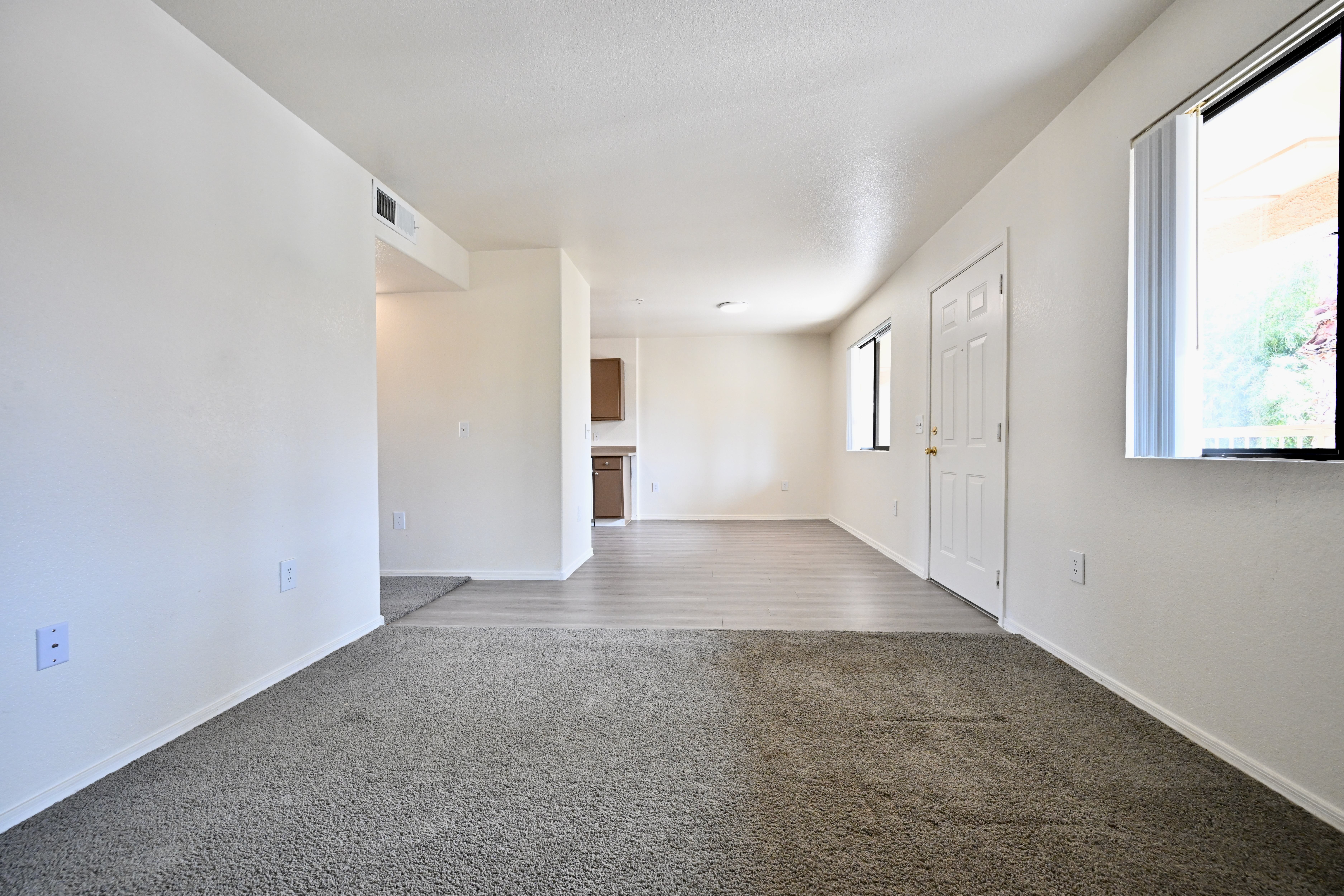 9422 E Broadway Rd Mesa, AZ 85208 photo 4